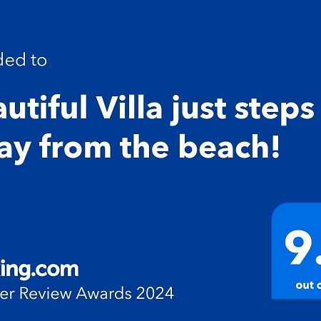 Beautiful Villa Just Steps Away From The Beach! George Town Exteriér fotografie