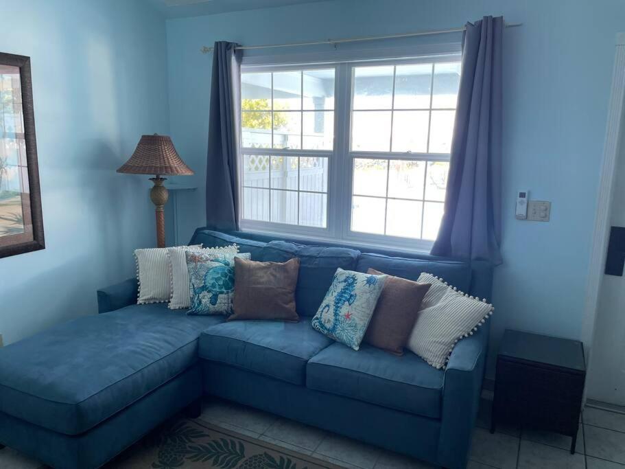 Beautiful Villa Just Steps Away From The Beach! George Town Exteriér fotografie
